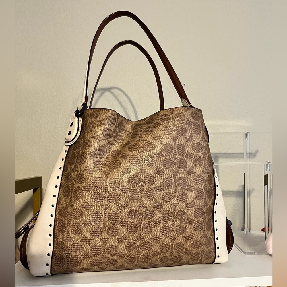 Coach Edie shoulder bag